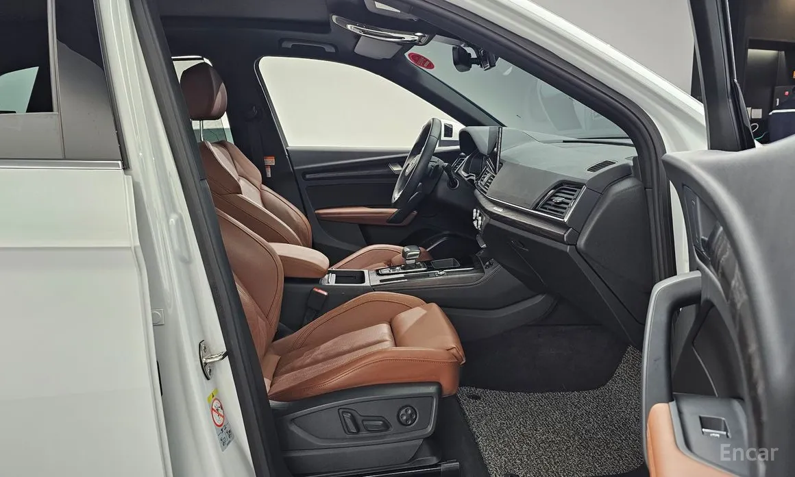 Фото 10 - Audi Q5