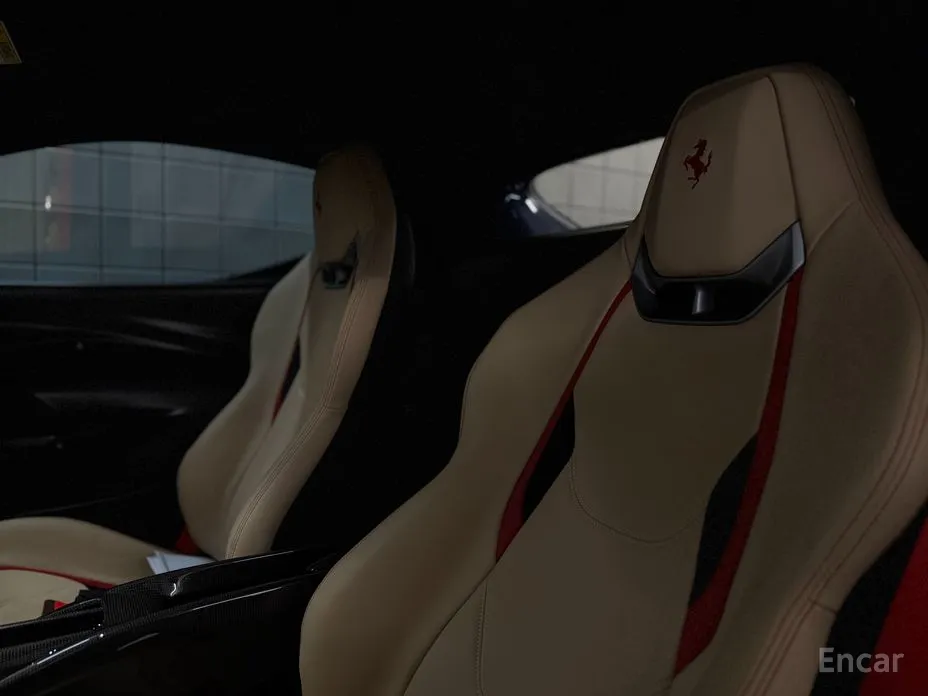 Фото 12 - Ferrari 296