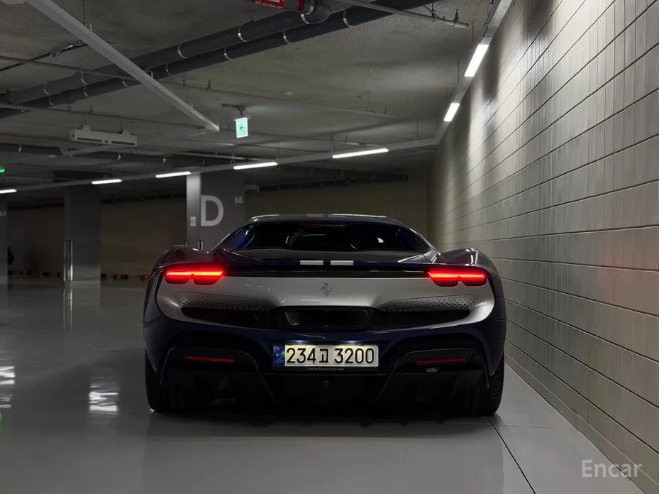 Фото 4 - Ferrari 296