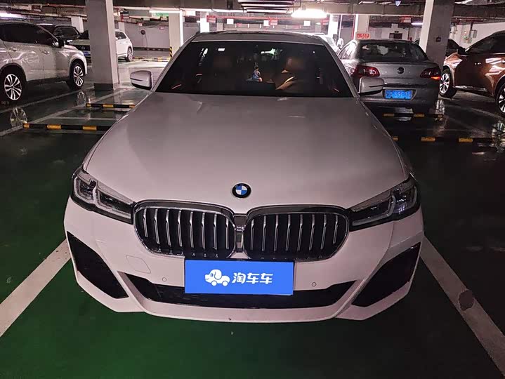 Фото 2 - BMW 5 Series