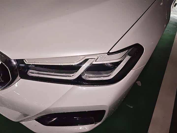 Фото 5 - BMW 5 Series