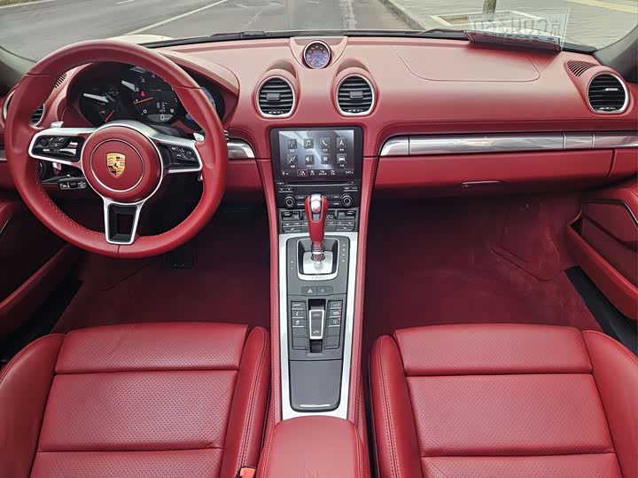 Фото 7 - Porsche 718