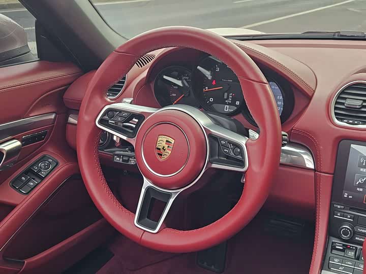 Фото 9 - Porsche 718