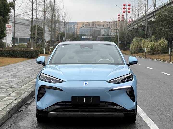 Фото 2 - Denza N7