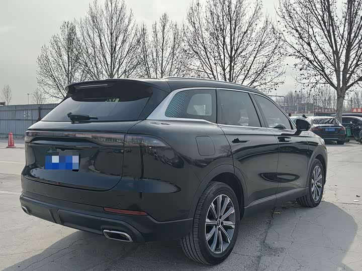 Фото 9 - Chery Tiggo 8L