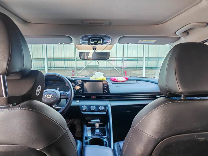 Фото 9 - Hyundai Elantra N line