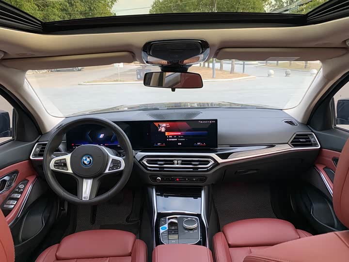 Фото 6 - BMW i3