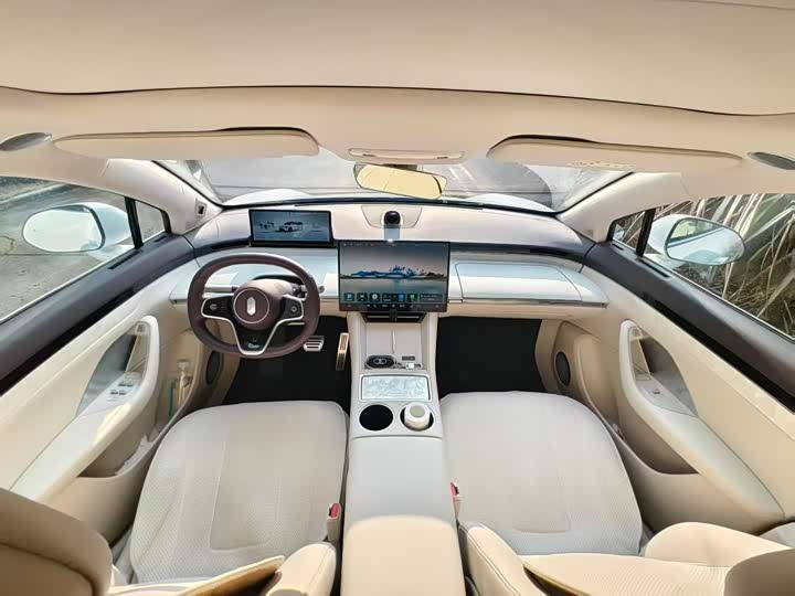 Фото 6 - Luxeed R7