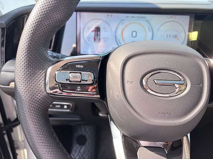 Фото 8 - GAC Trumpchi E9