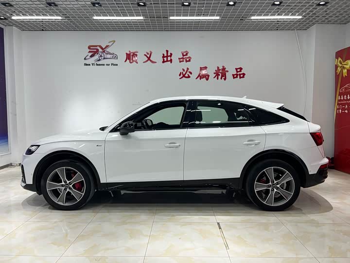 Фото 3 - Audi Q5L Sportback