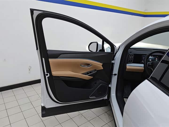 Фото 7 - BYD Song L DM-i Hybrid