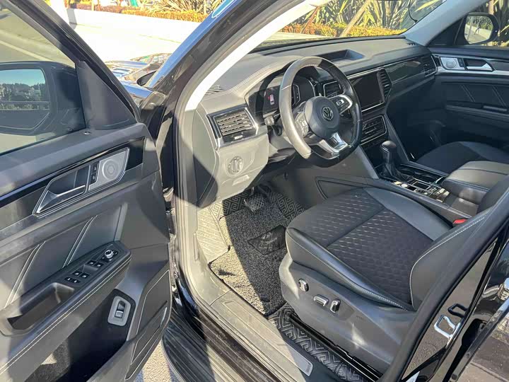 Фото 3 - Volkswagen Teramont Pro