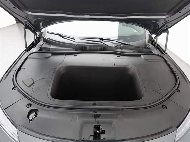 Фото 6 - Changan Deepal SL03