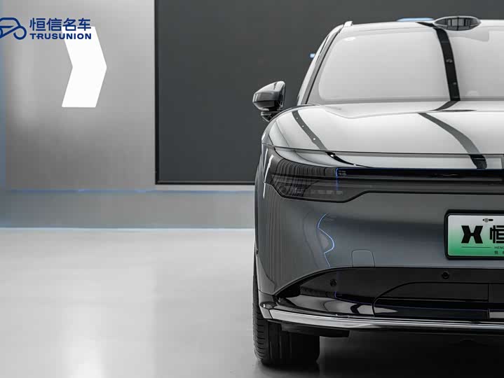 Фото 8 - Zeekr 7X