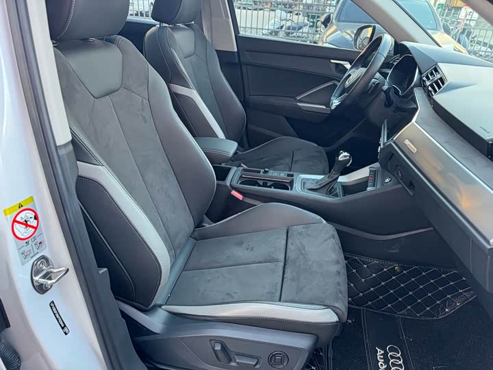 Фото 5 - Audi Q3