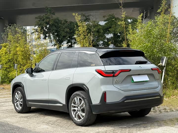 Фото 4 - Nio ES6