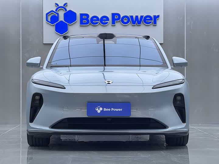 Фото 2 - Nio ET5T