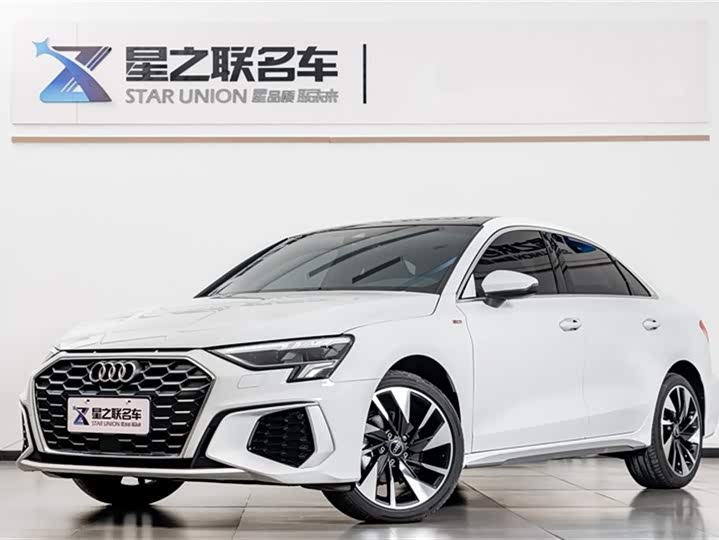 Фото 2 - Audi A3