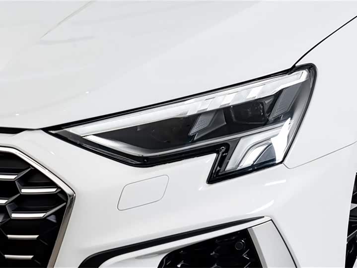 Фото 5 - Audi A3