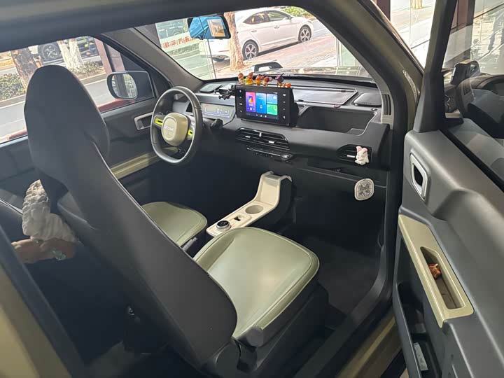 Geely Galaxy Panda Mini 2023 2023款 熊猫mini 200km 灵动熊