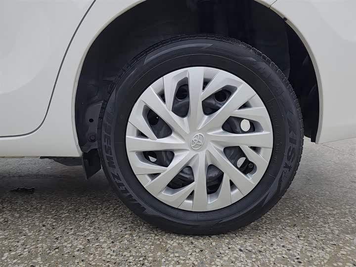 Фото 6 - Toyota Vios