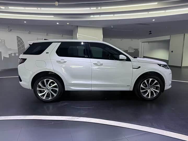 Фото 7 - Land Rover Discovery Sport