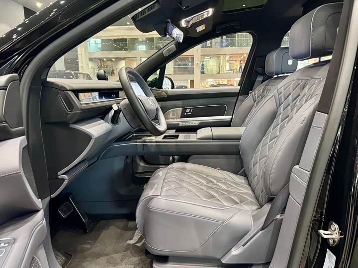 Фото 5 - Nio ES8