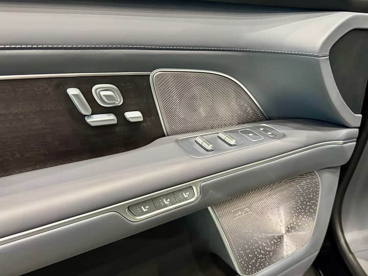 Фото 9 - Nio ES8