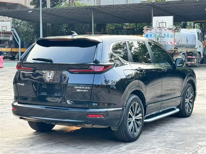 Фото 5 - Honda Breeze Hybrid