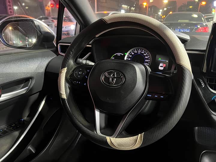 Фото 5 - Toyota Levin