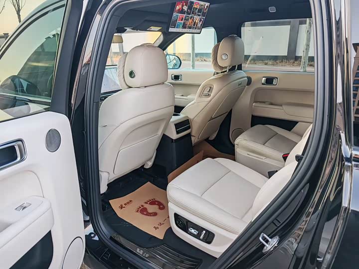 Фото 4 - LiXiang L9