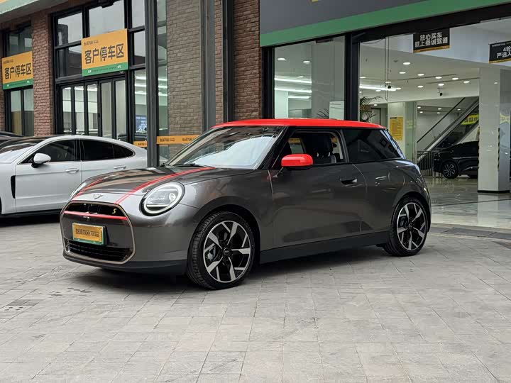 Фото 5 - Mini Cooper