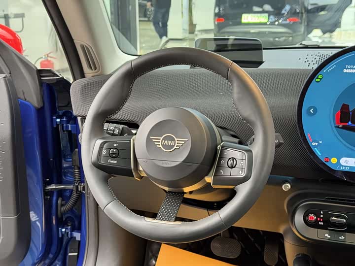 Фото 8 - Mini Cooper