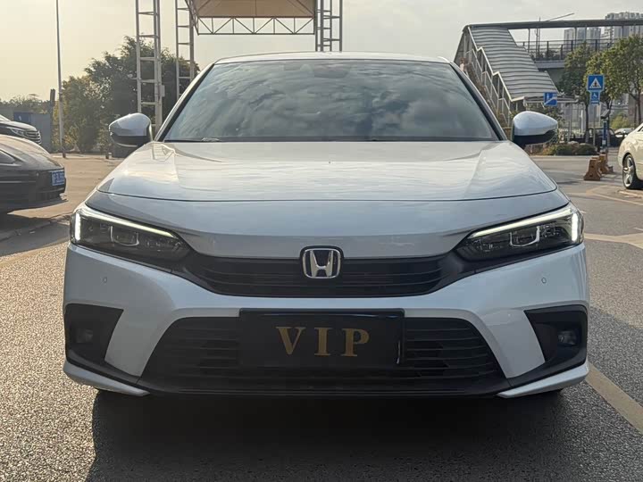 Фото 2 - Honda Civic