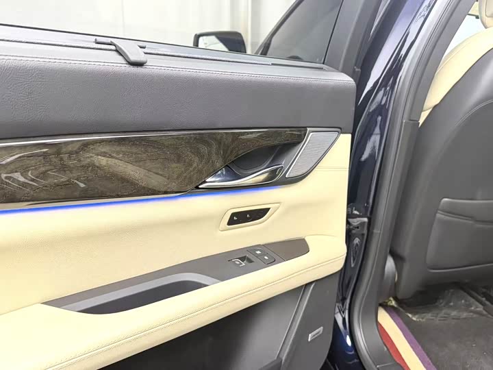 Фото 7 - Cadillac CT6