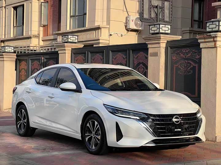 Фото 3 - Nissan Sylphy