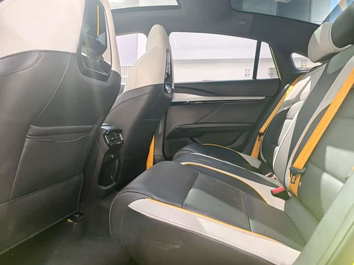 Фото 5 - MG Motor 5 Scorpio