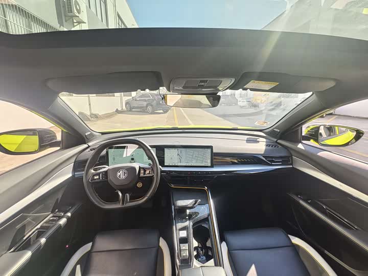 Фото 6 - MG Motor 5 Scorpio