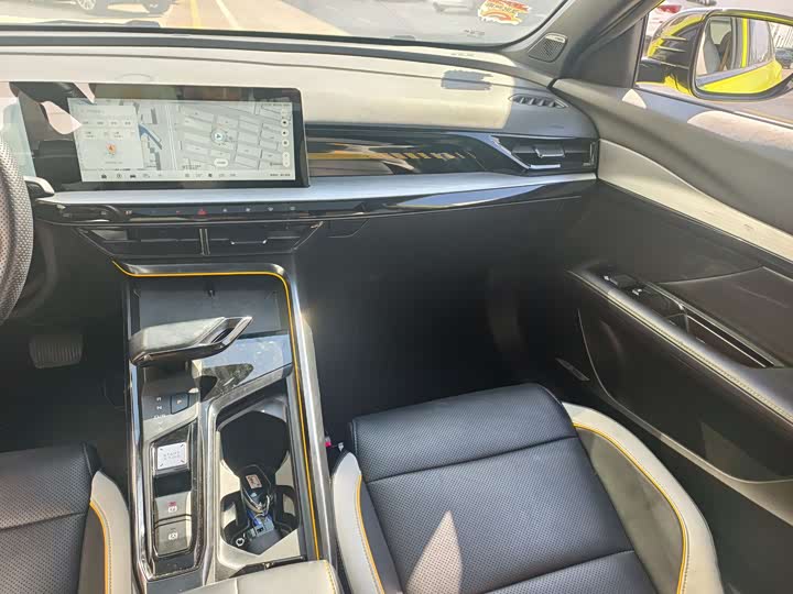 Фото 8 - MG Motor 5 Scorpio