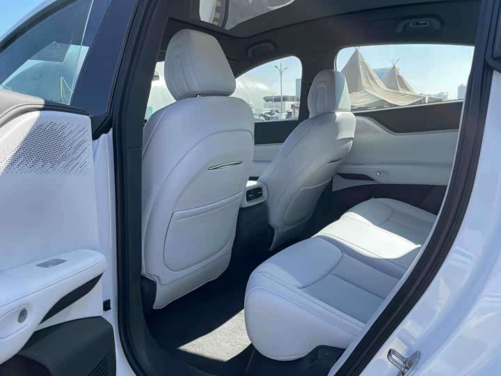 Фото 7 - XPeng G6