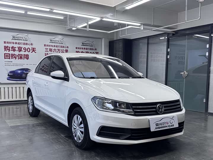 Фото 3 - Volkswagen Santana