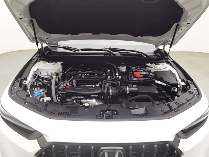 Фото 6 - Honda Inspire