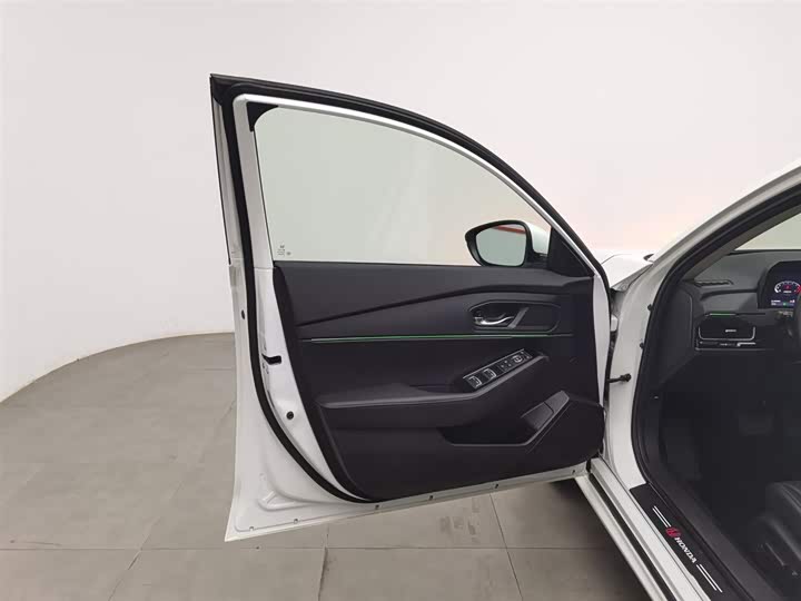 Фото 8 - Honda Inspire