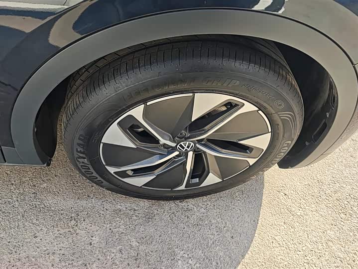 Фото 6 - Volkswagen ID.4 Crozz