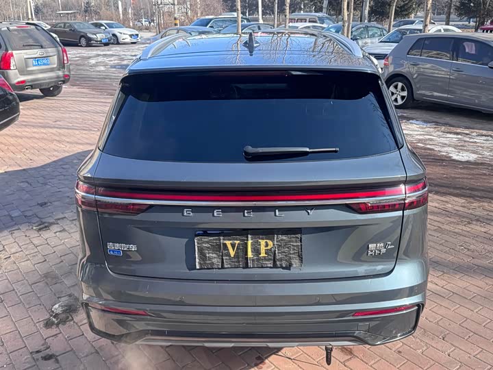 Фото 4 - Geely Monjaro