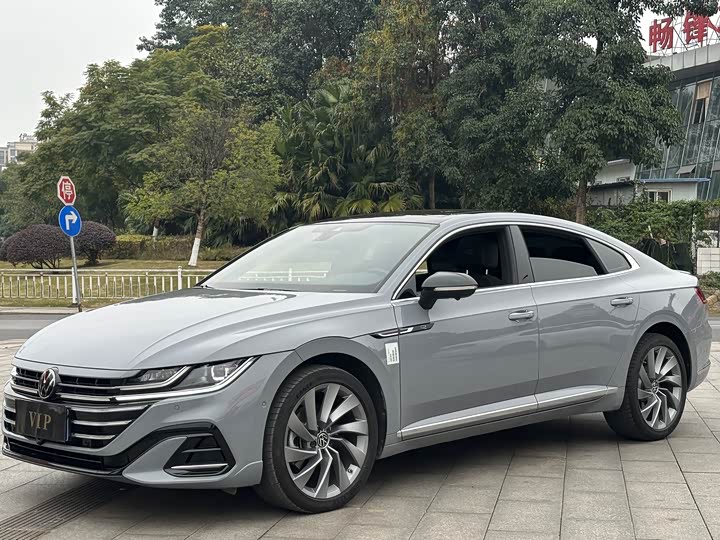 Фото 1 - Volkswagen CC