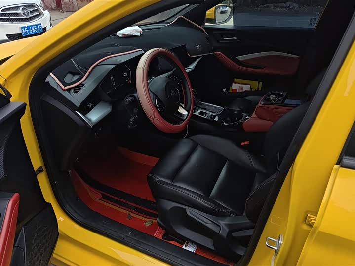 Фото 8 - MG Motor 5