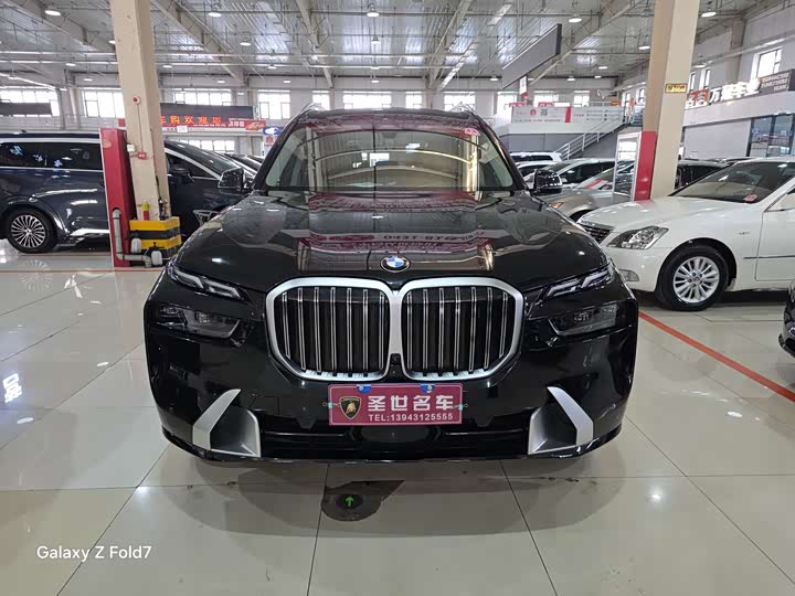 Фото 3 - BMW X7