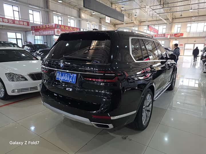 Фото 9 - BMW X7