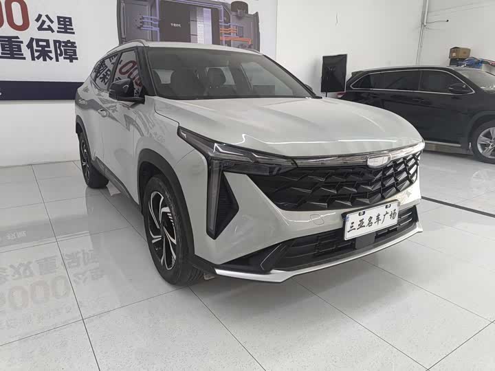 Фото 3 - Geely Atlas